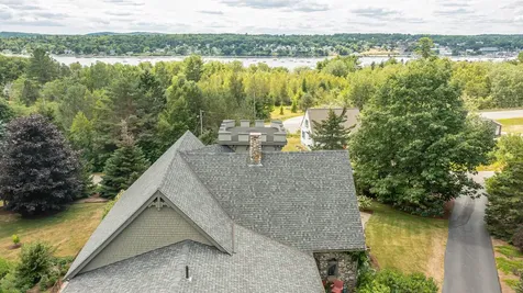 48 Old Searsport Avenue Belfast ME 04915