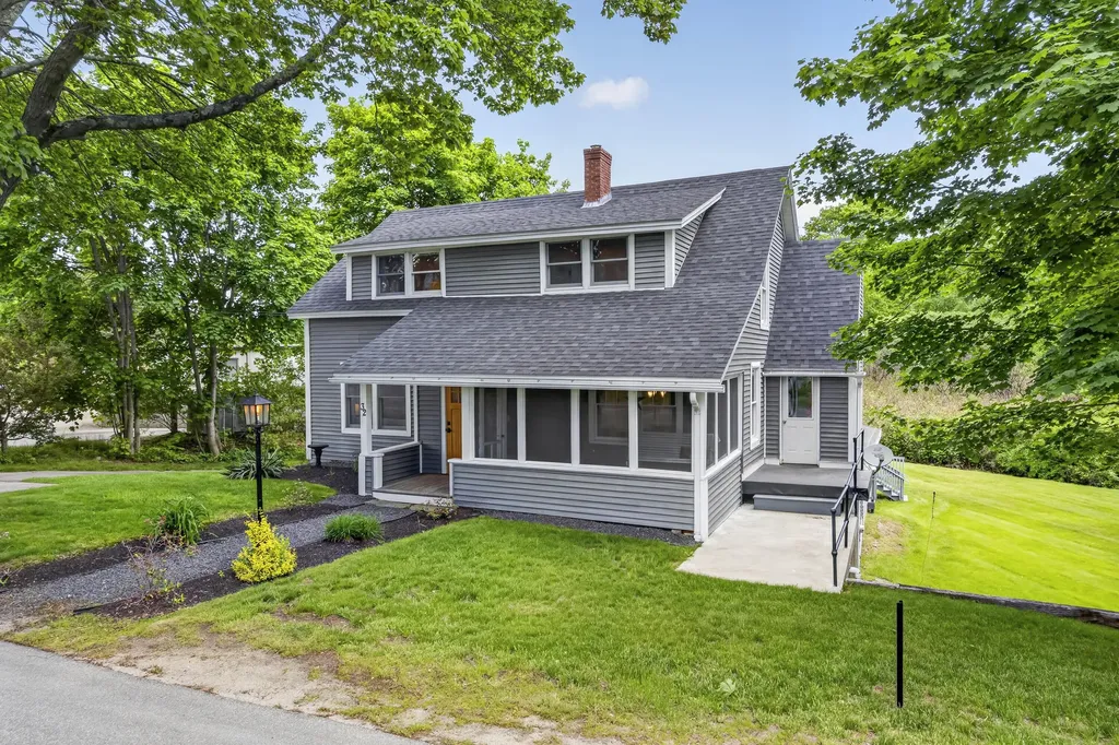 32 Harbor Road Wells ME 04090