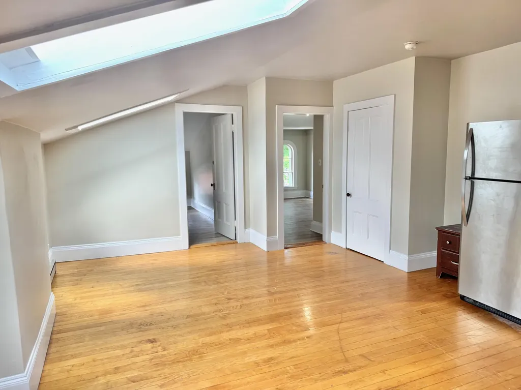 52 Carleton Street Portland ME 04102