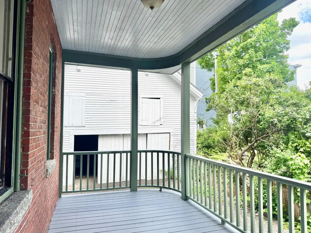 52 Carleton Street Portland ME 04102