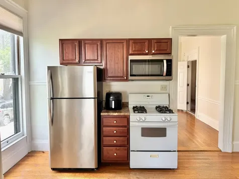 52 Carleton Street Portland ME 04102