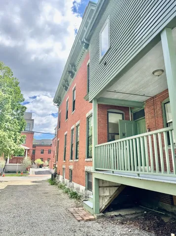 52 Carleton Street Portland ME 04102