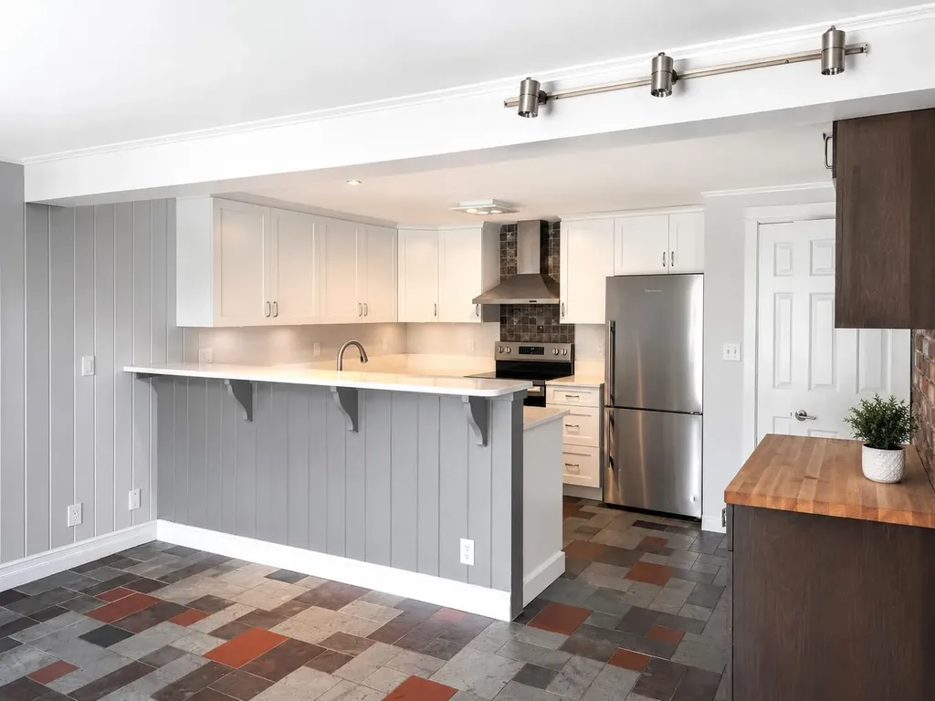 352 Harriman Point Road Brooklin ME 04616