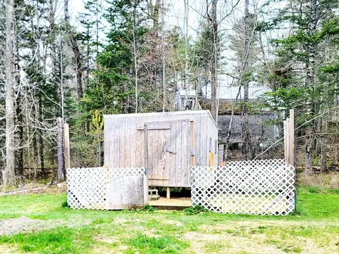 6 Skyscraper Hill Road Brooks ME 04921