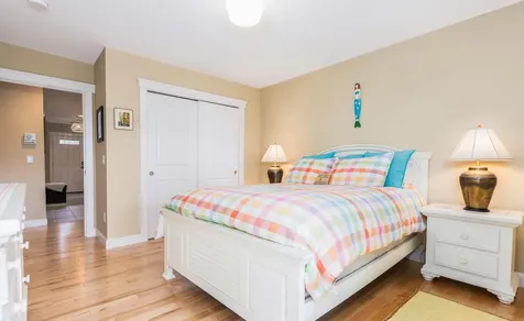 19 Bridge Street Kittery ME 03904