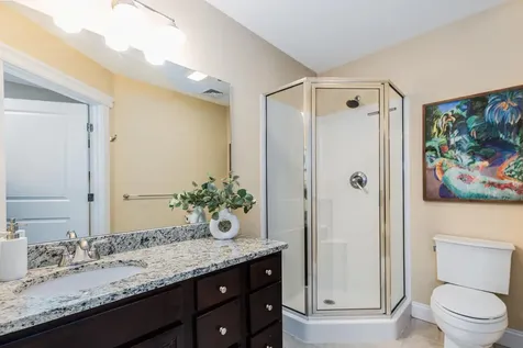 19 Bridge Street Kittery ME 03904