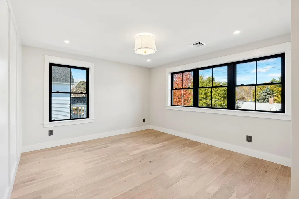 7 Christensen Lane Kennebunk ME 04043