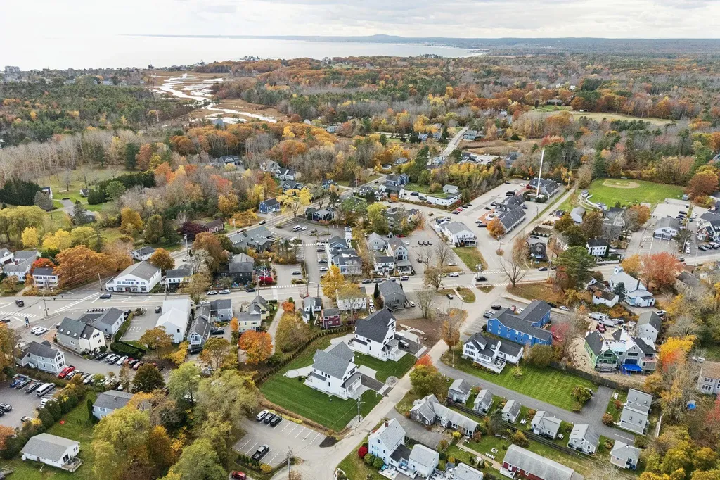 7 Christensen Lane Kennebunk ME 04043