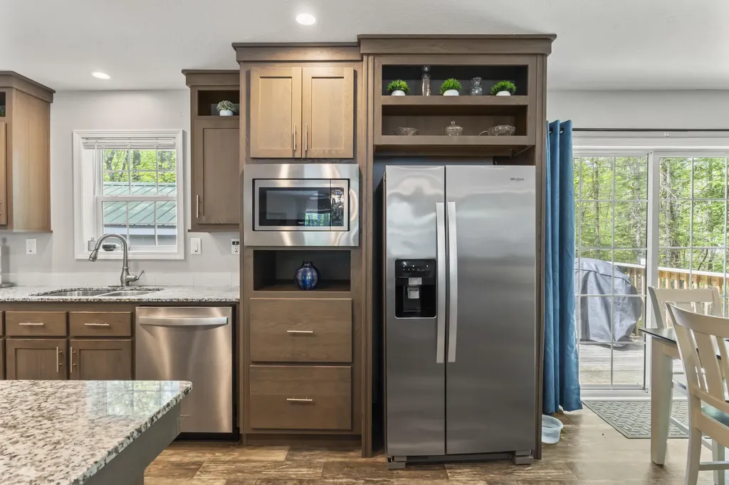 2196 Sanford Road Wells ME 04090