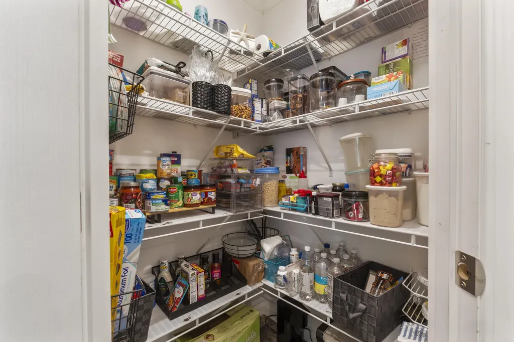 2196 Sanford Road Wells ME 04090