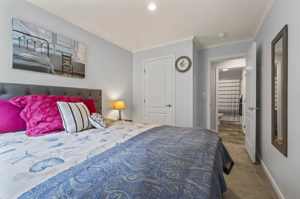 2196 Sanford Road Wells ME 04090