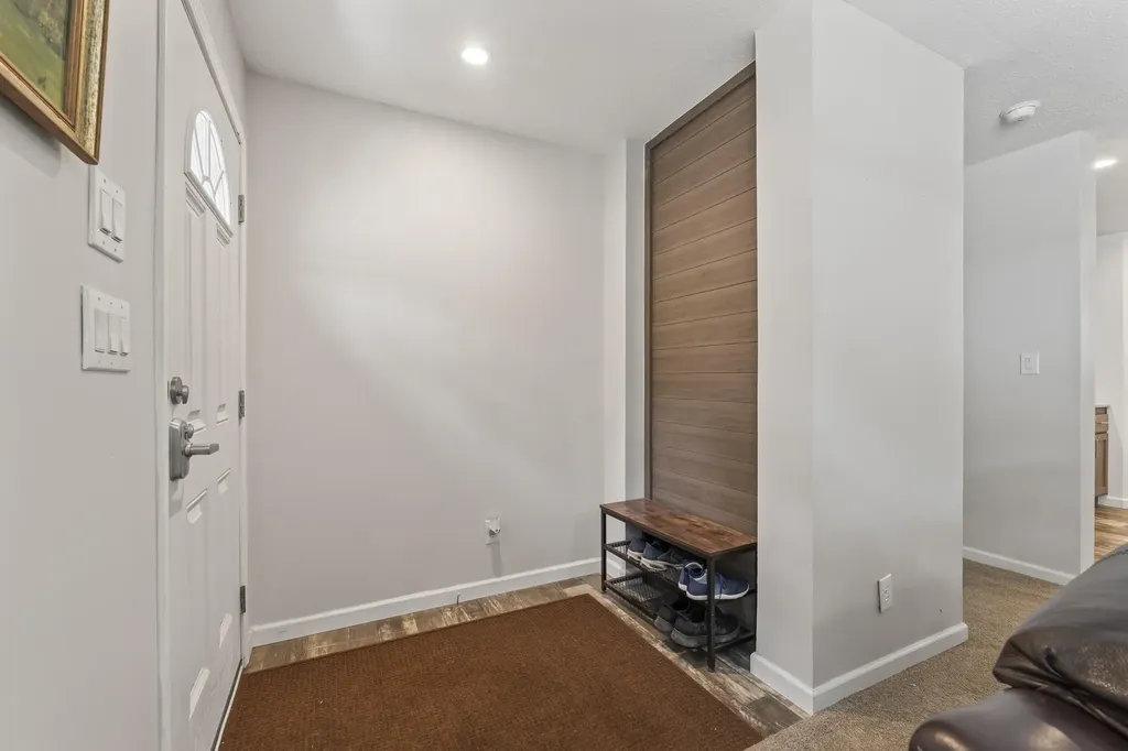 2196 Sanford Road Wells ME 04090