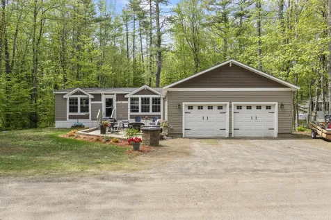 2196 Sanford Road Wells ME 04090