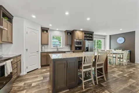 2196 Sanford Road Wells ME 04090
