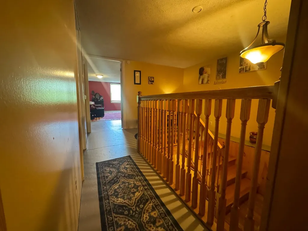 37 Clarks Lane West Gardiner ME 04345