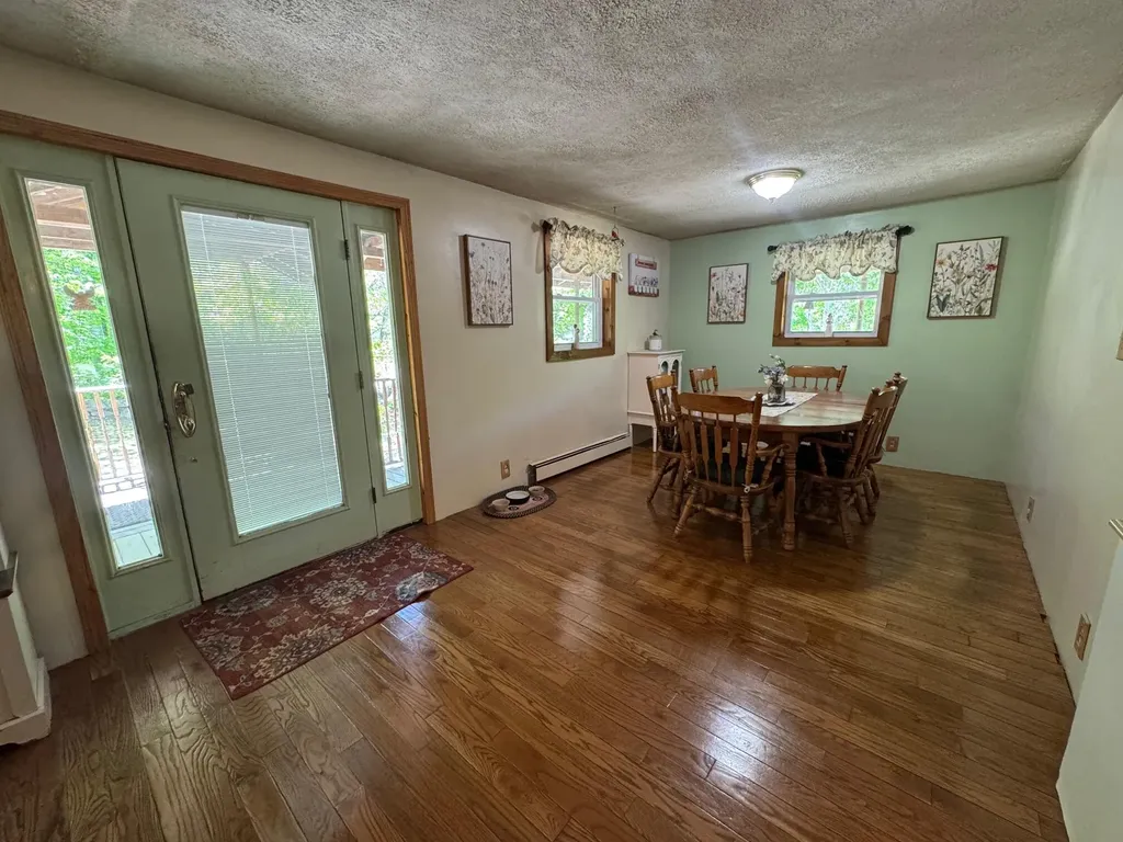 37 Clarks Lane West Gardiner ME 04345