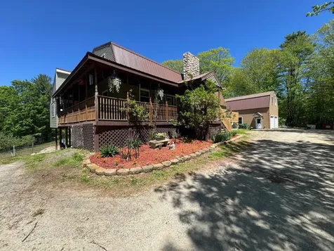 37 Clarks Lane West Gardiner ME 04345