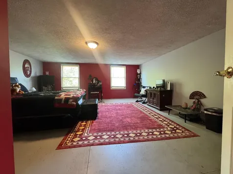 37 Clarks Lane Gardiner ME 04345