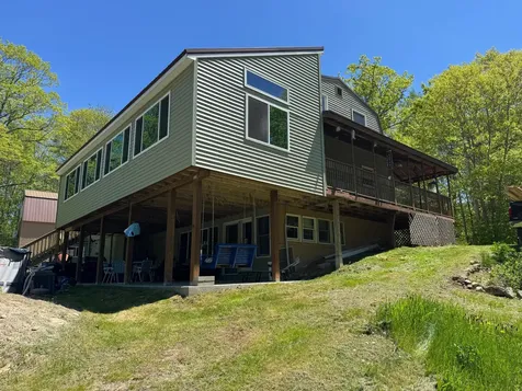 37 Clarks Lane Gardiner ME 04345