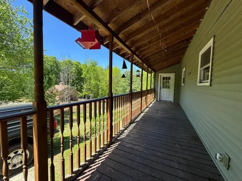 37 Clarks Lane Gardiner ME 04345