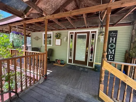 37 Clarks Lane West Gardiner ME 04345