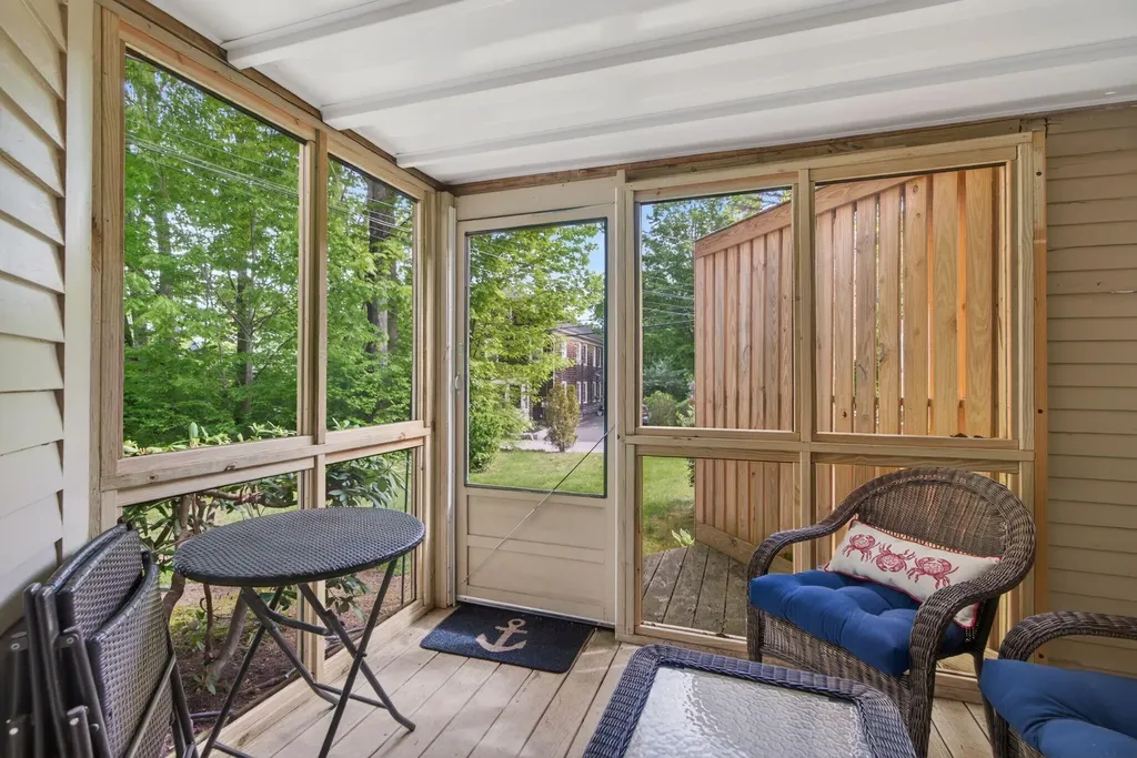 13 Grove Street Kennebunk ME 04043