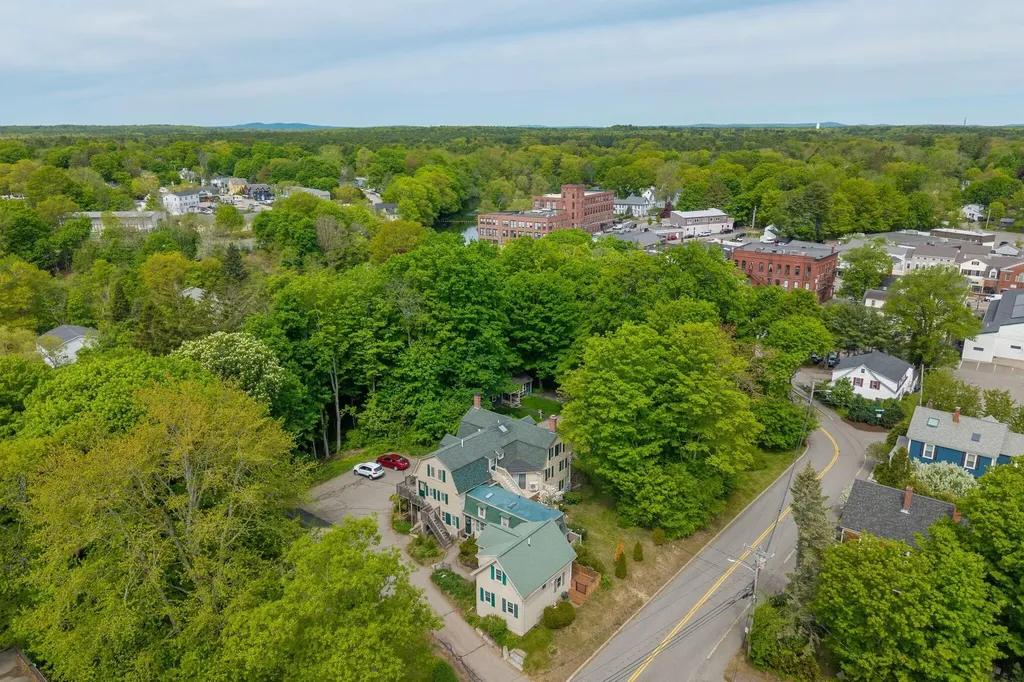 13 Grove Street Kennebunk ME 04043