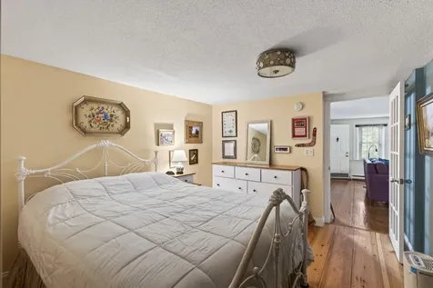 13 Grove Street Kennebunk ME 04043