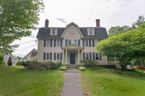 13 Grove Street Kennebunk ME 04043