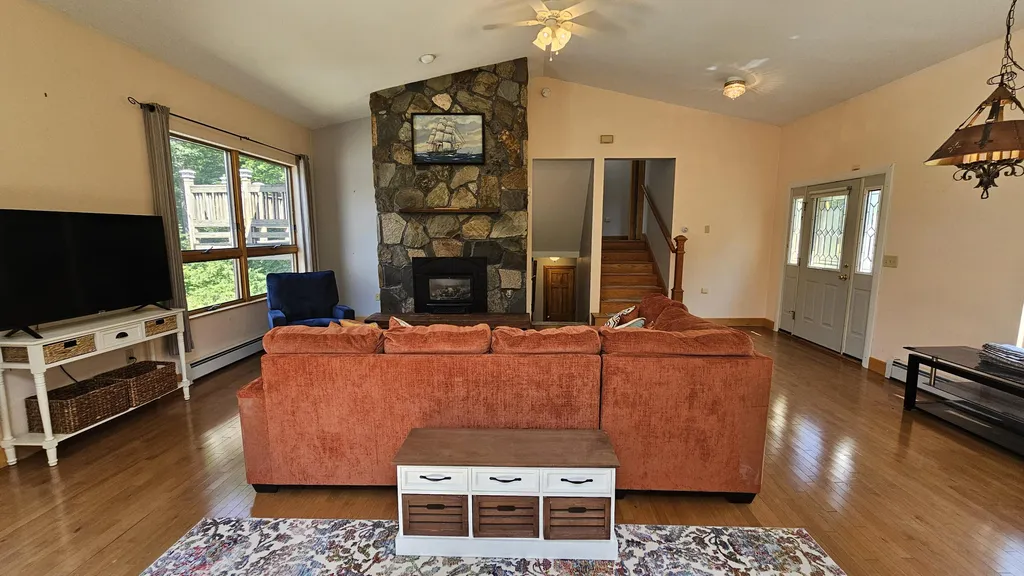 28 Park Avenue E Brewer ME 04412