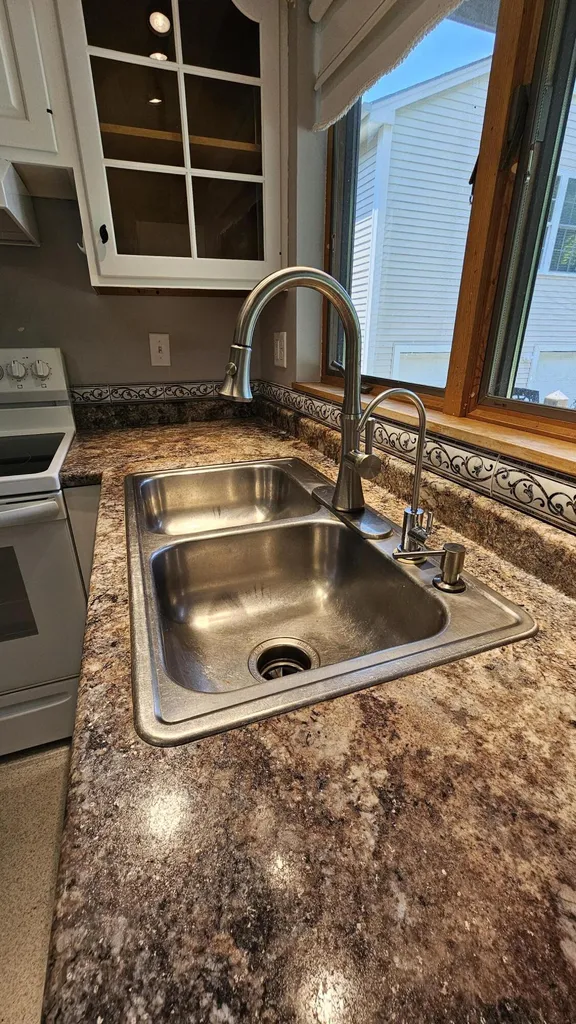 28 Park Avenue E Brewer ME 04412
