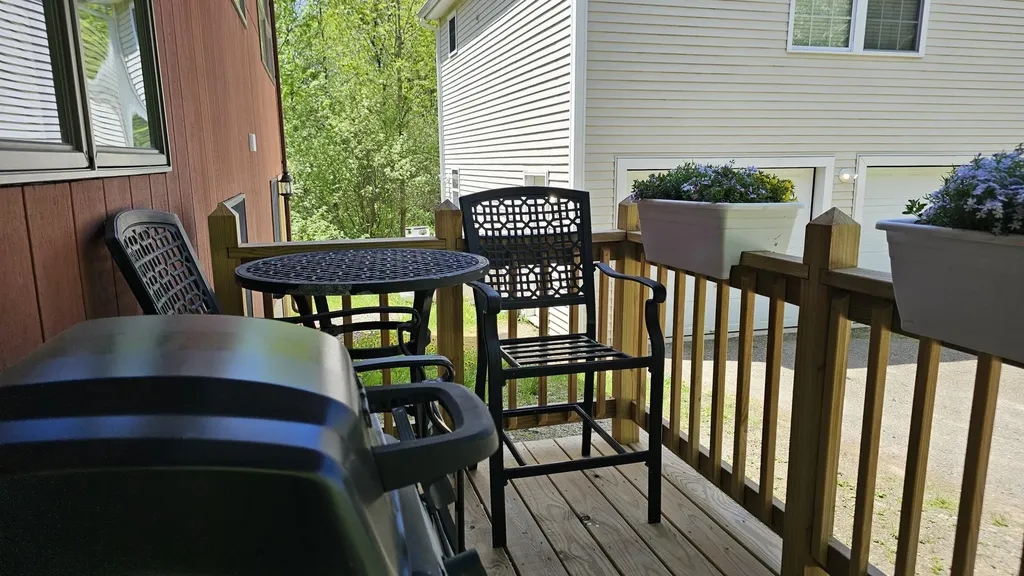 28 Park Avenue E Brewer ME 04412