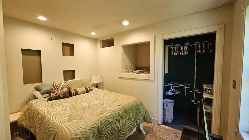 28 Park Avenue E Brewer ME 04412