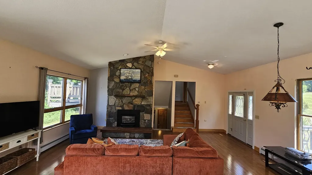 28 Park Avenue E Brewer ME 04412