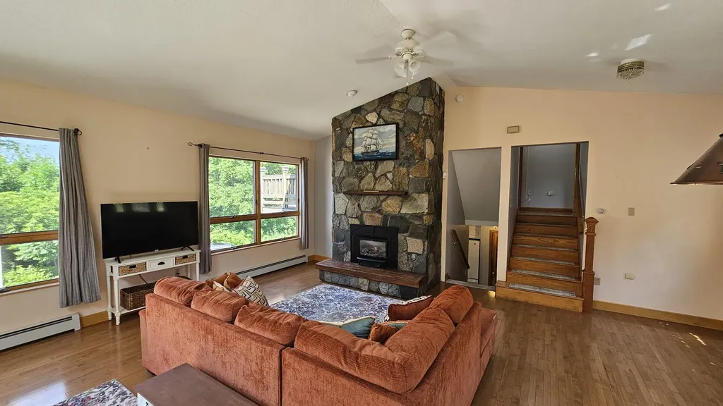 28 Park Avenue E Brewer ME 04412