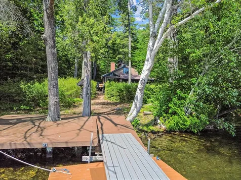 8 Horseshoe Island Winthrop ME 04364