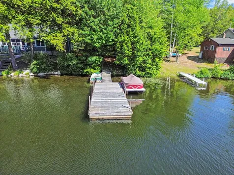 8 Horseshoe Island Winthrop ME 04364