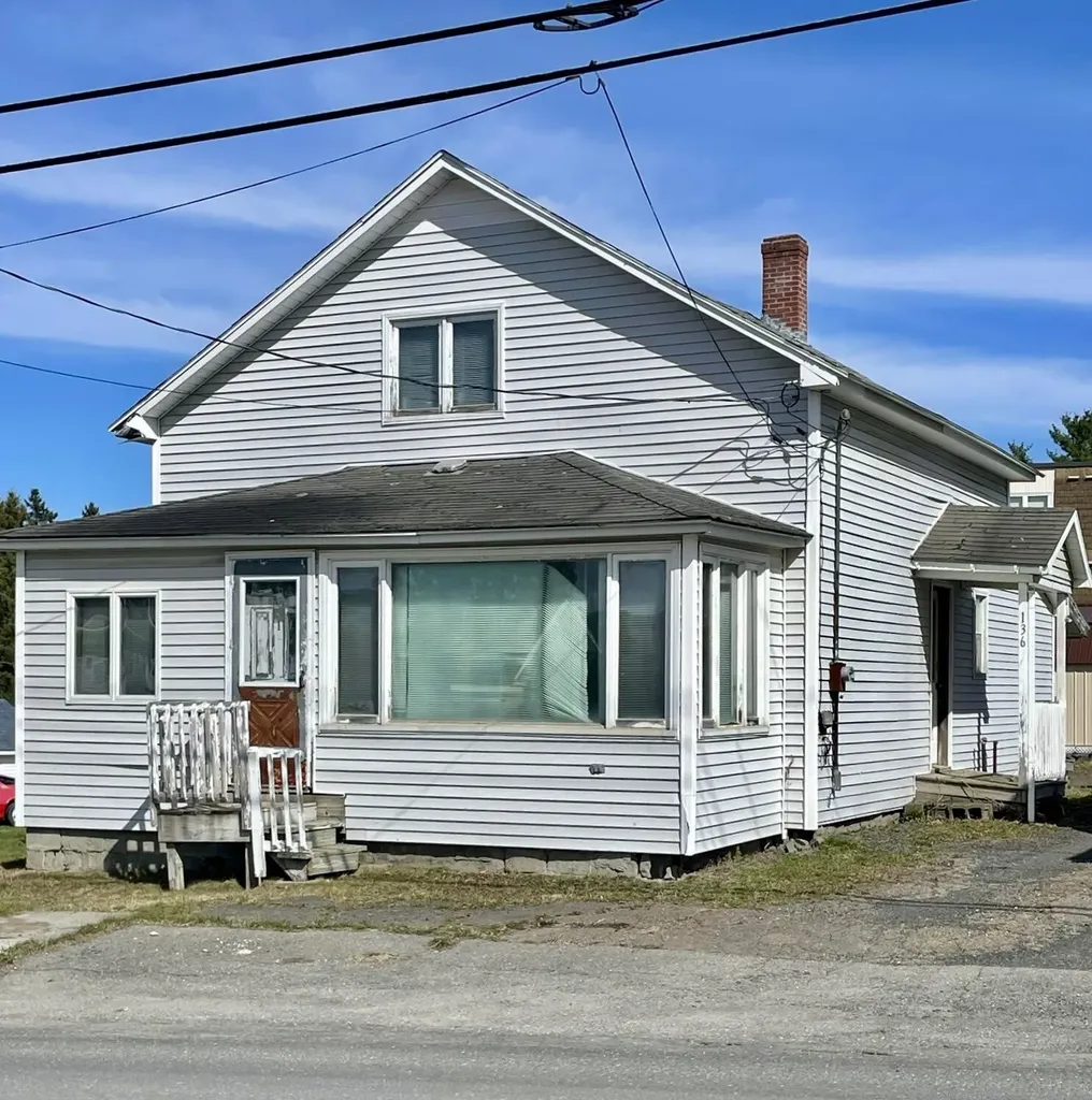136 11th Avenue Madawaska ME 04756