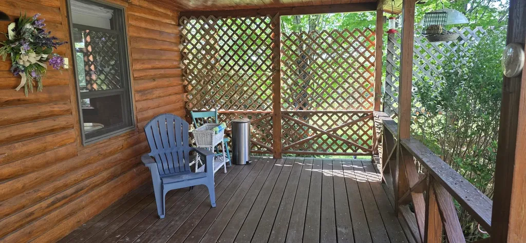 60 Brett Hill Road Paris ME 04281