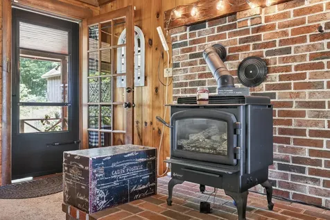 60 Brett Hill Road Paris ME 04281