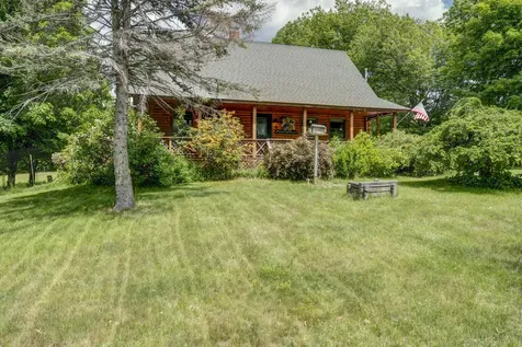 60 Brett Hill Road Paris ME 04281