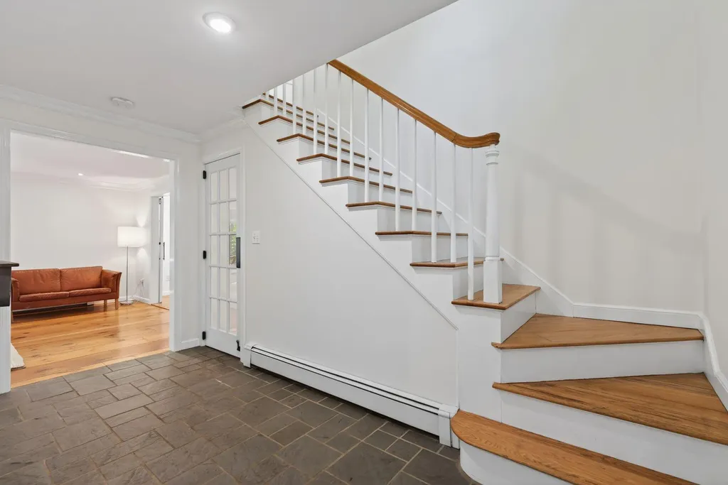 4 Commons Lane Kennebunk ME 04043