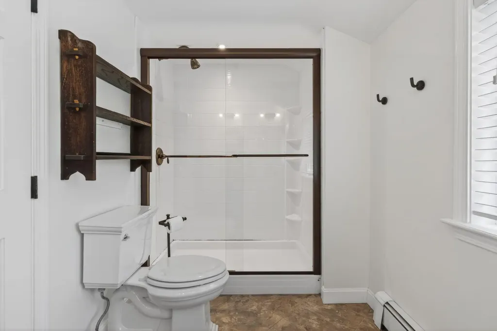4 Commons Lane Kennebunk ME 04043