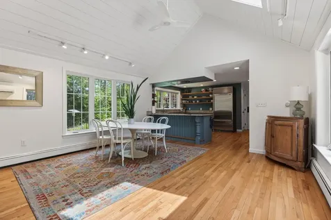 4 Commons Lane Kennebunk ME 04043