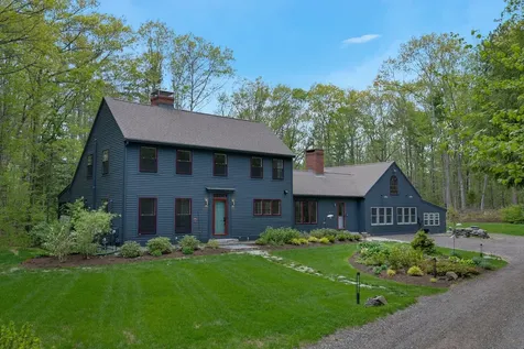 4 Commons Lane Kennebunk ME 04043