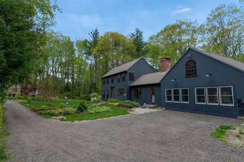 4 Commons Lane Kennebunk ME 04043