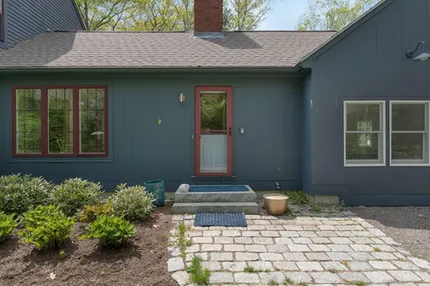 4 Commons Lane Kennebunk ME 04043