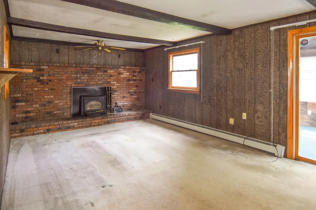 92 Farview Drive Sanford ME 04073