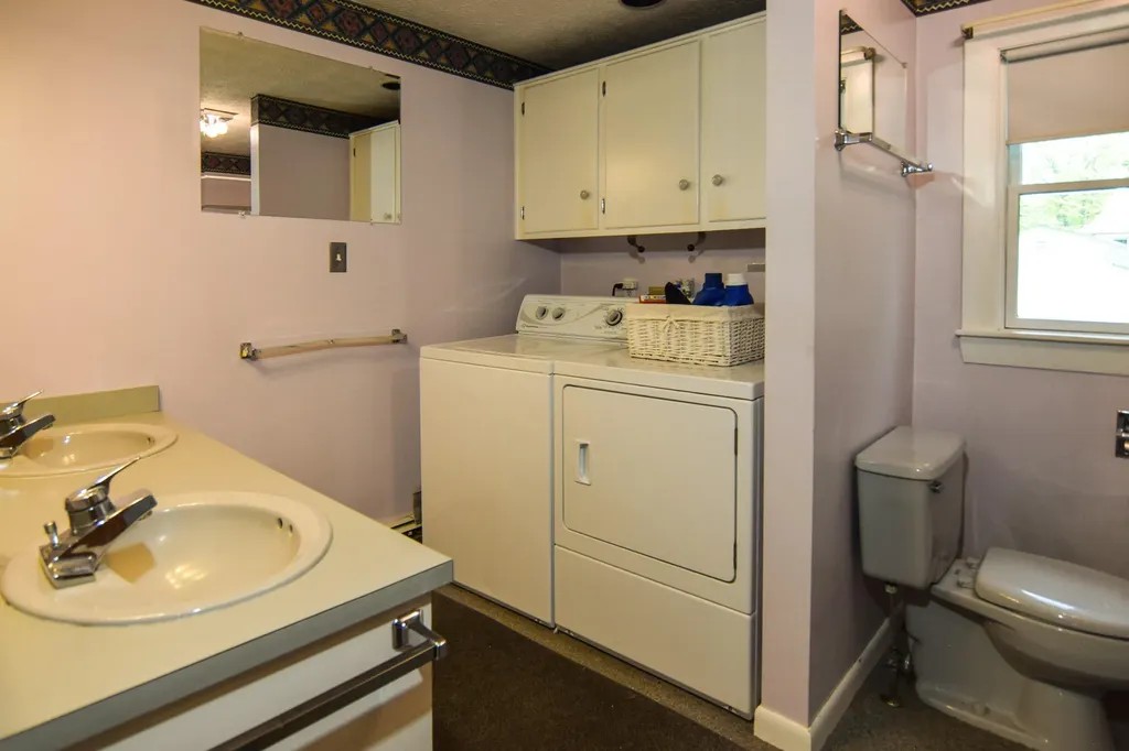 92 Farview Drive Sanford ME 04073