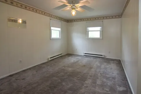 92 Farview Drive Sanford ME 04073